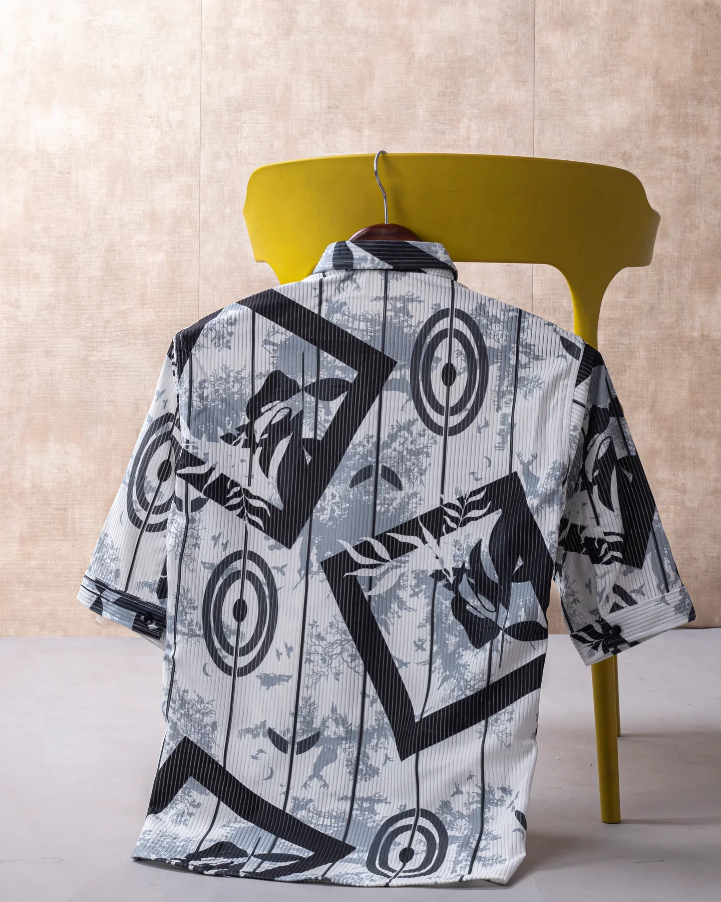 AMAZING MULTI COLOUR GEOMATRIC PRINT SHIRT - Image 3