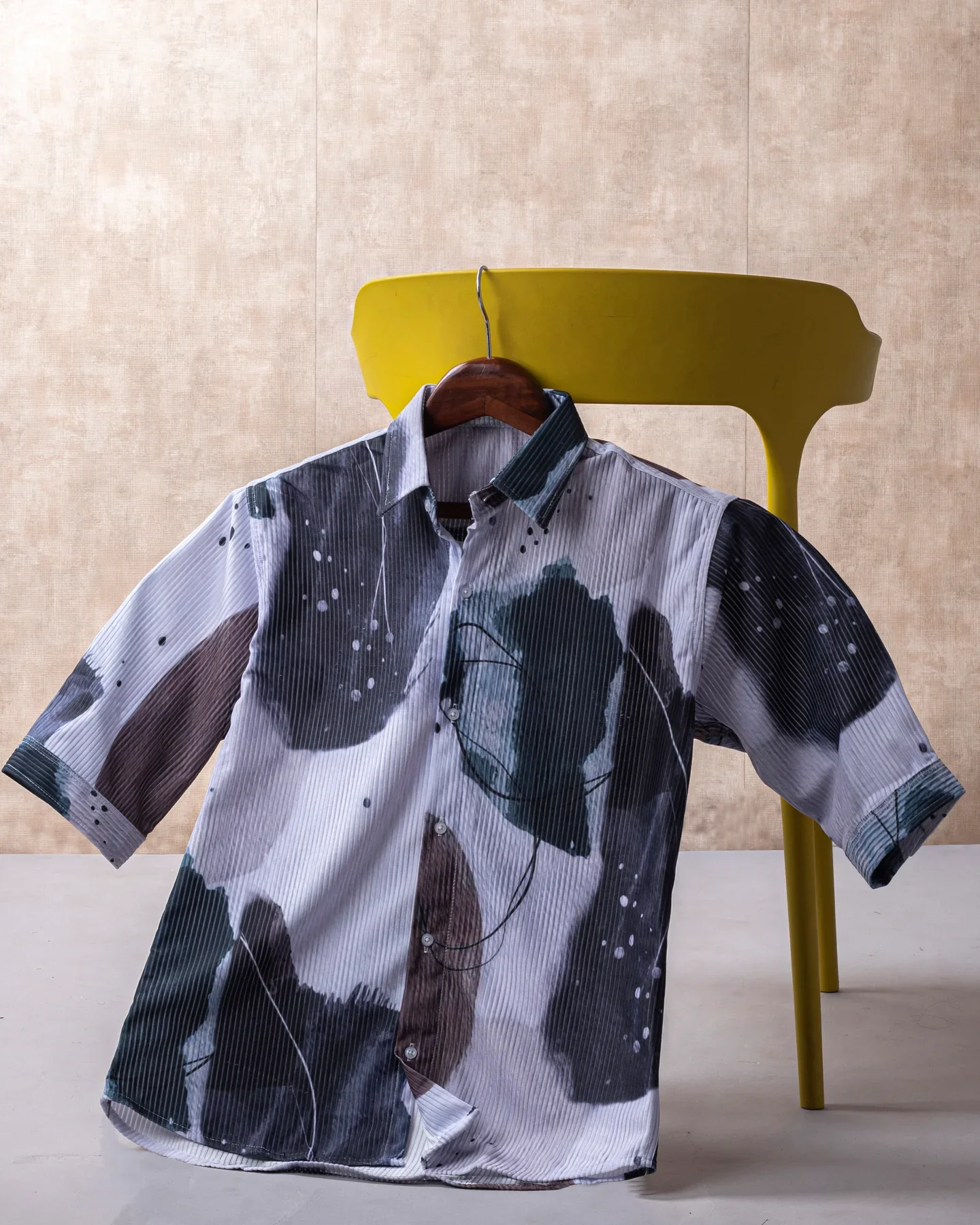 INCOMPARABLE MULTI COLOUR ABSTRACT PRINT SHIRT - Image 2